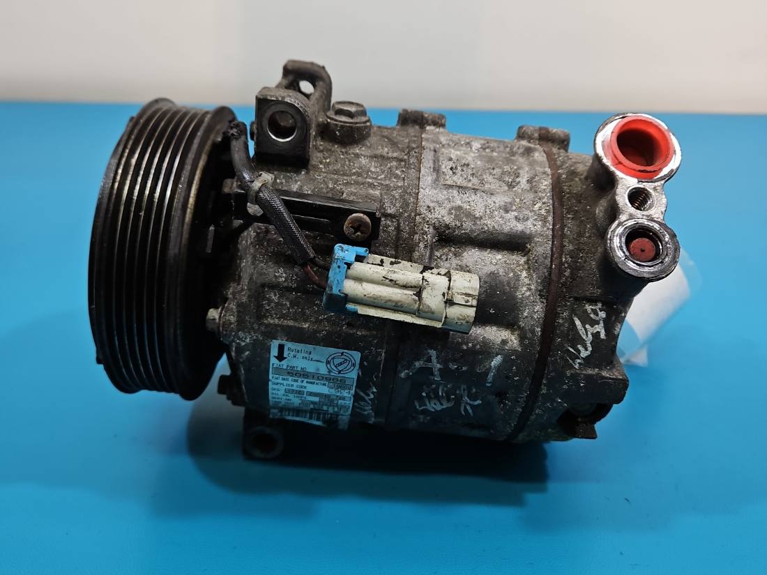 Компресор кондиціонера Alfa romeo 159 50510966