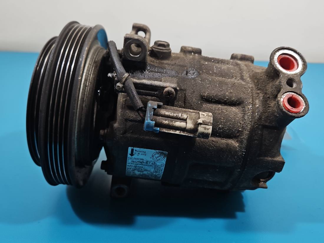 Компресор кондиціонера Alfa romeo 159 60693746