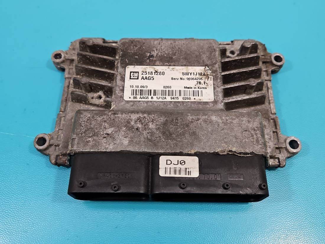 ЕБУ блок управління двигуна Chevrolet Cruze 25181280