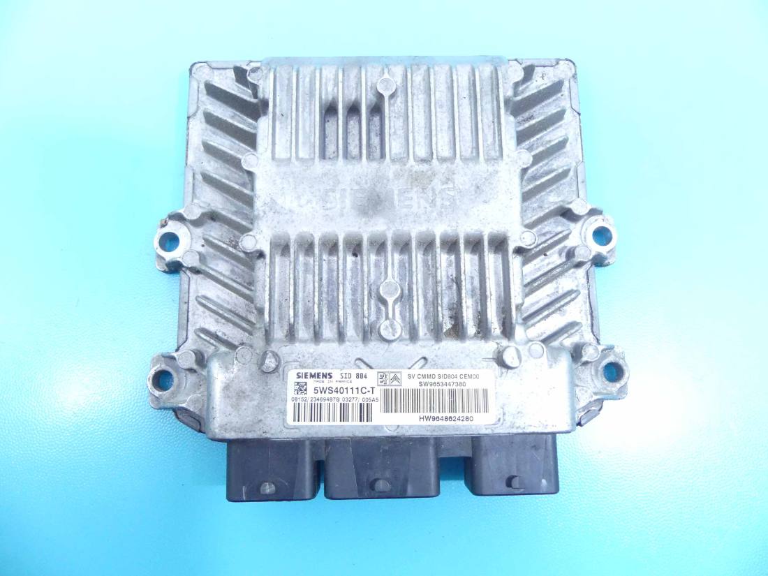 ЕБУ блок управління двигуна Citroen C2 5WS40111C-T