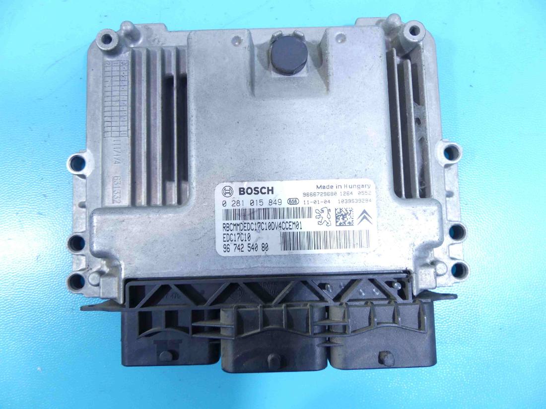 ЕБУ блок управління двигуна Citroen C3 0281015849