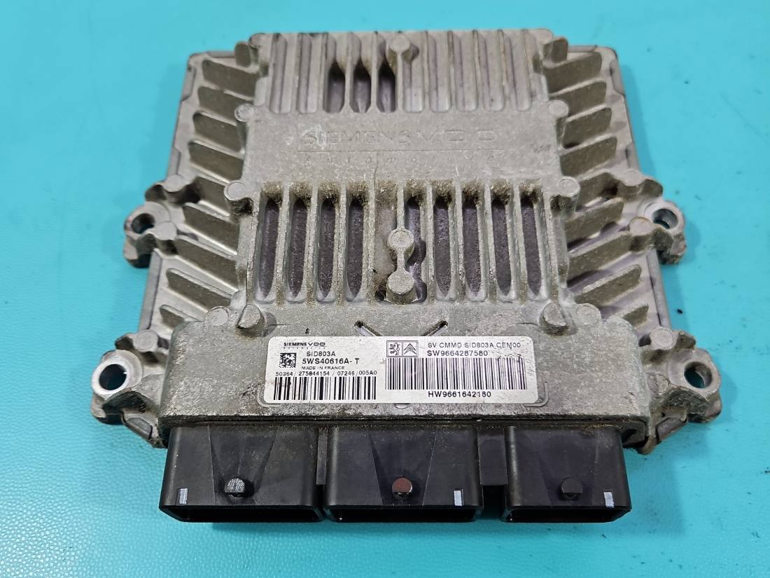 ЕБУ блок управління двигуна Citroen C4 9661642180