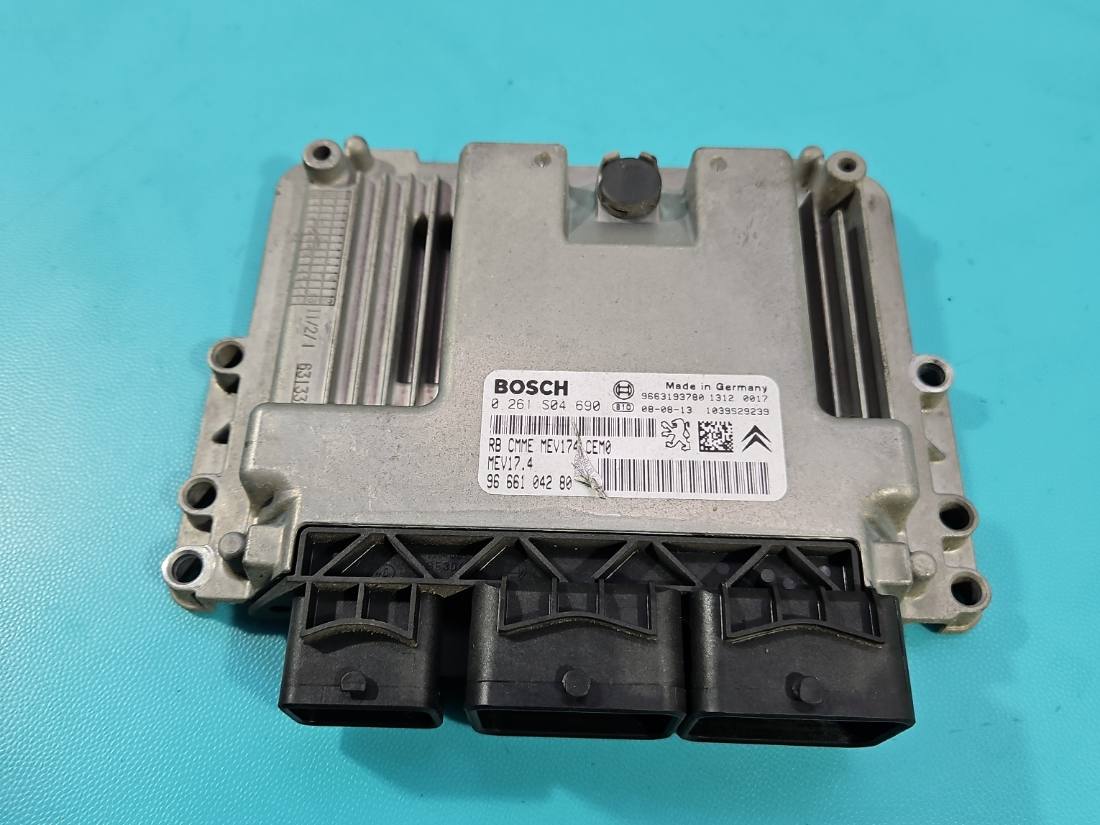 ЕБУ блок управління двигуна Citroen C4 0261S04690