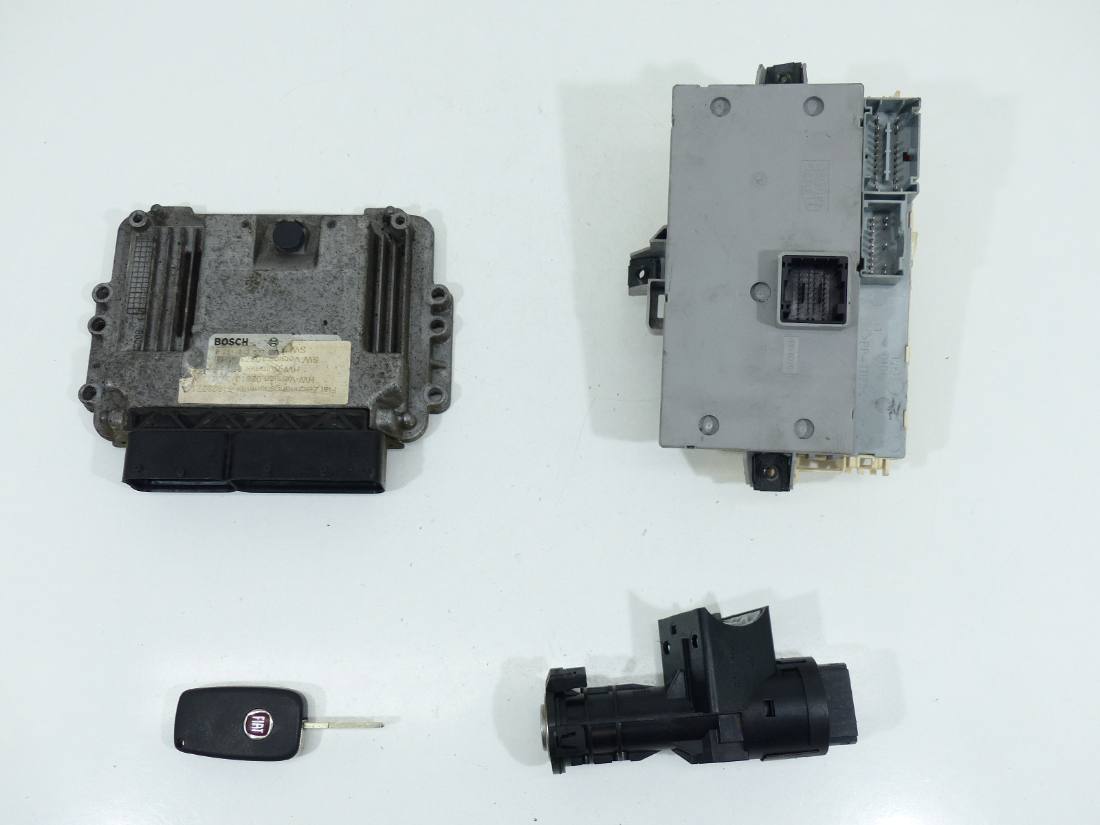 ЕБУ блок управління двигуна Fiat Bravo 0281013577