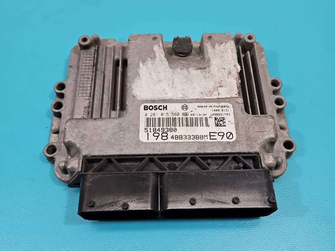 ЕБУ блок управління двигуна Fiat Bravo 0281015560