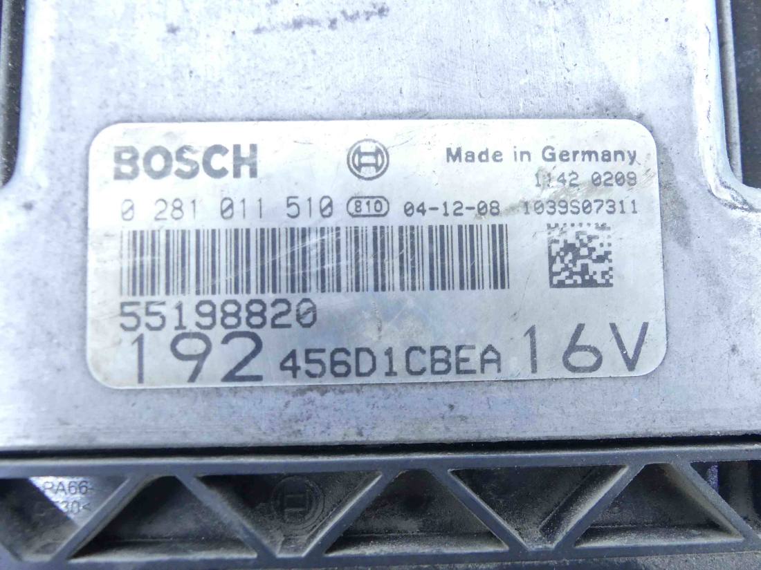 ЕБУ блок управління двигуна Fiat Stilo 0281011510 — фото деталі 2