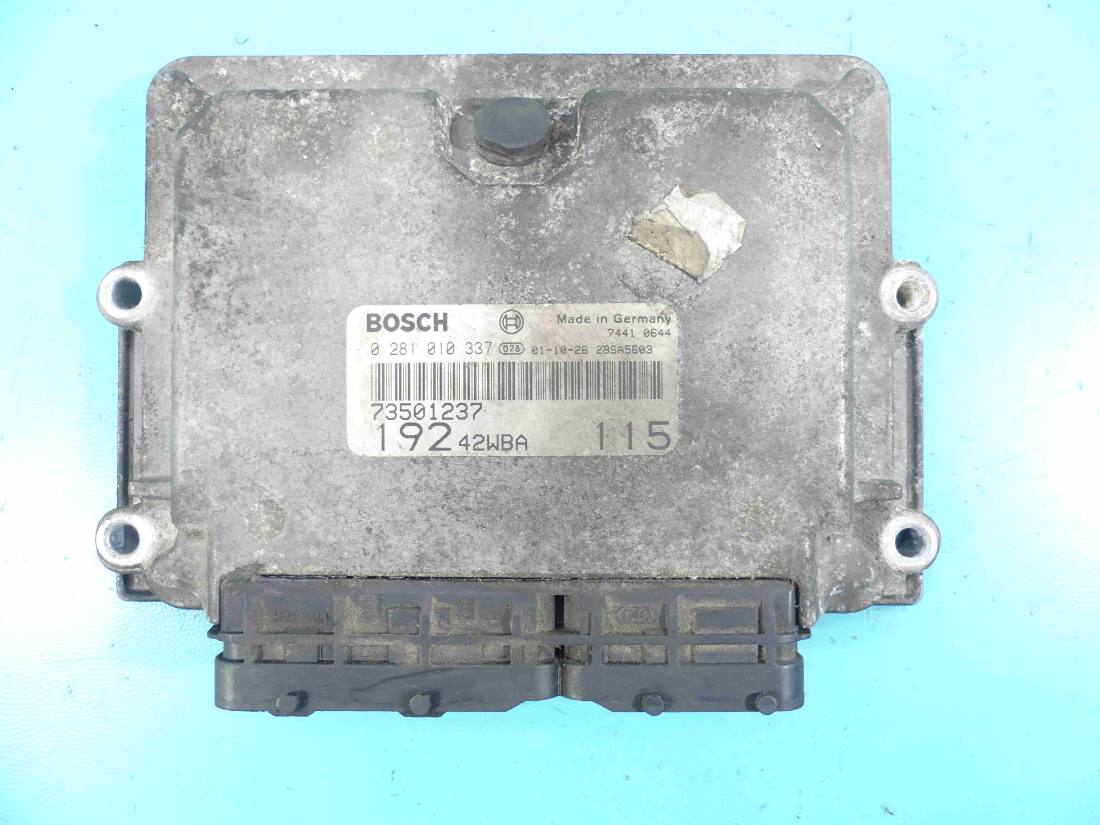 ЕБУ блок управління двигуна Fiat Stilo 0281010337