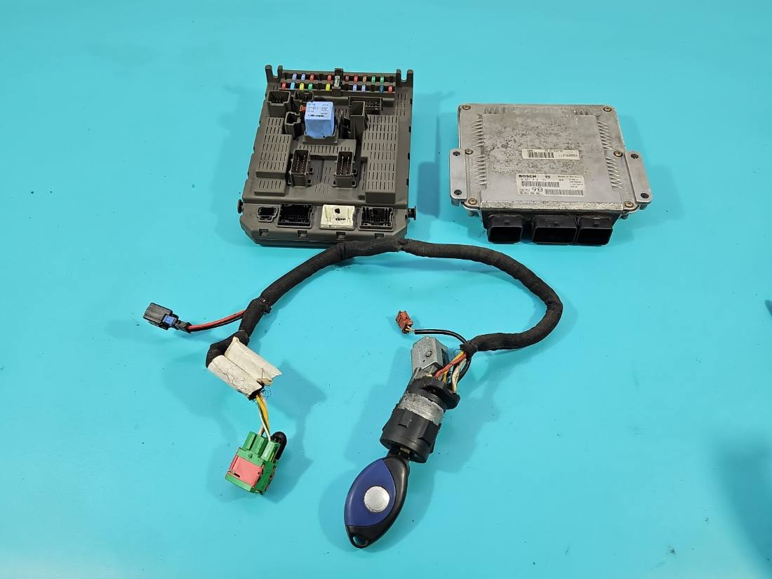ЕБУ блок управління двигуна Fiat Ulysse 0281010764