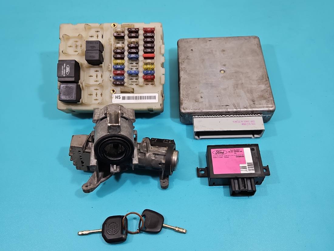 ЕБУ блок управління двигуна Ford Focus 1S4F-12A650-ED