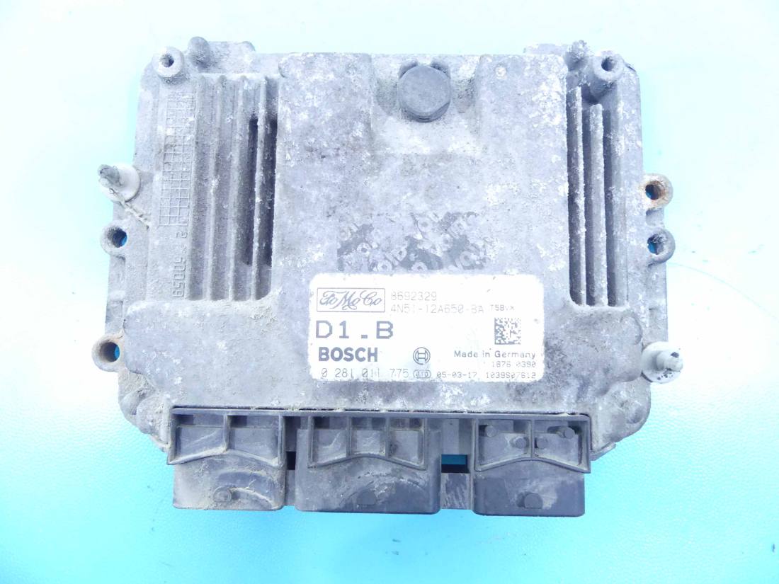 ЕБУ блок управління двигуна Ford Focus 0281011775