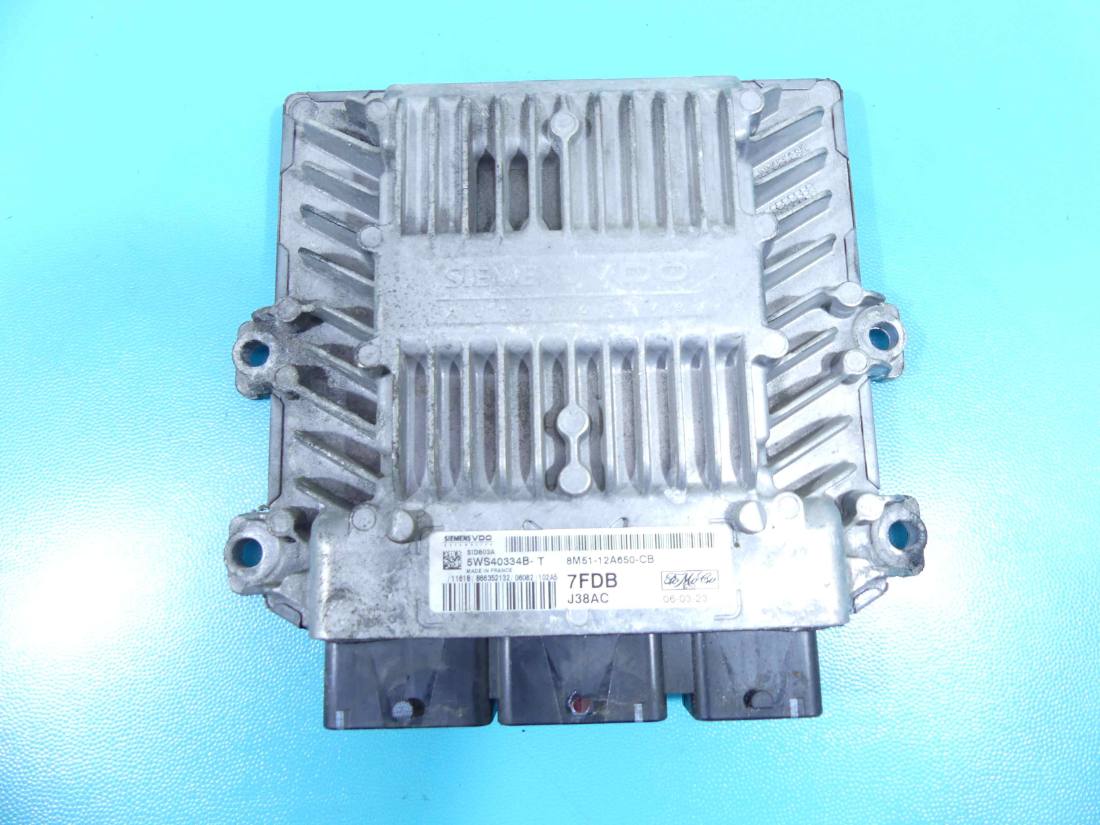 ЕБУ блок управління двигуна Ford Focus 8M51-12A650-CB