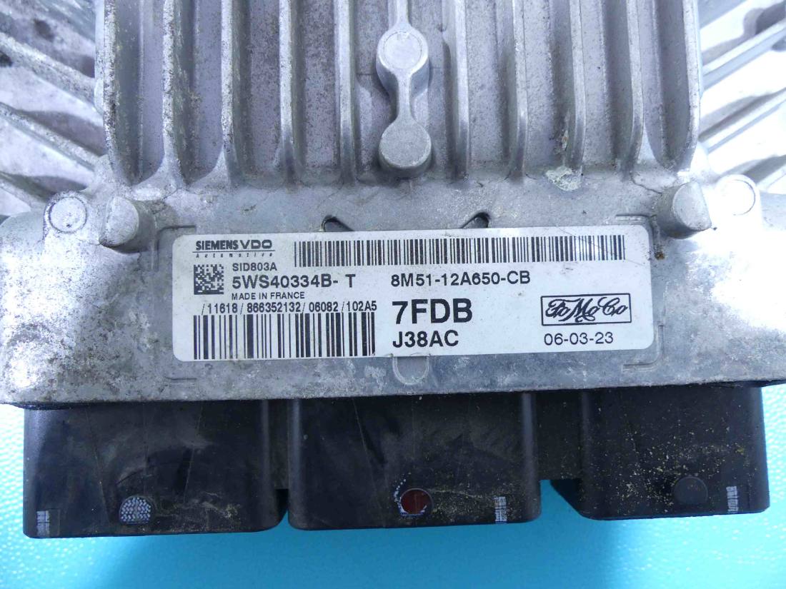 ЕБУ блок управління двигуна Ford Focus 8M51-12A650-CB — фото деталі 2