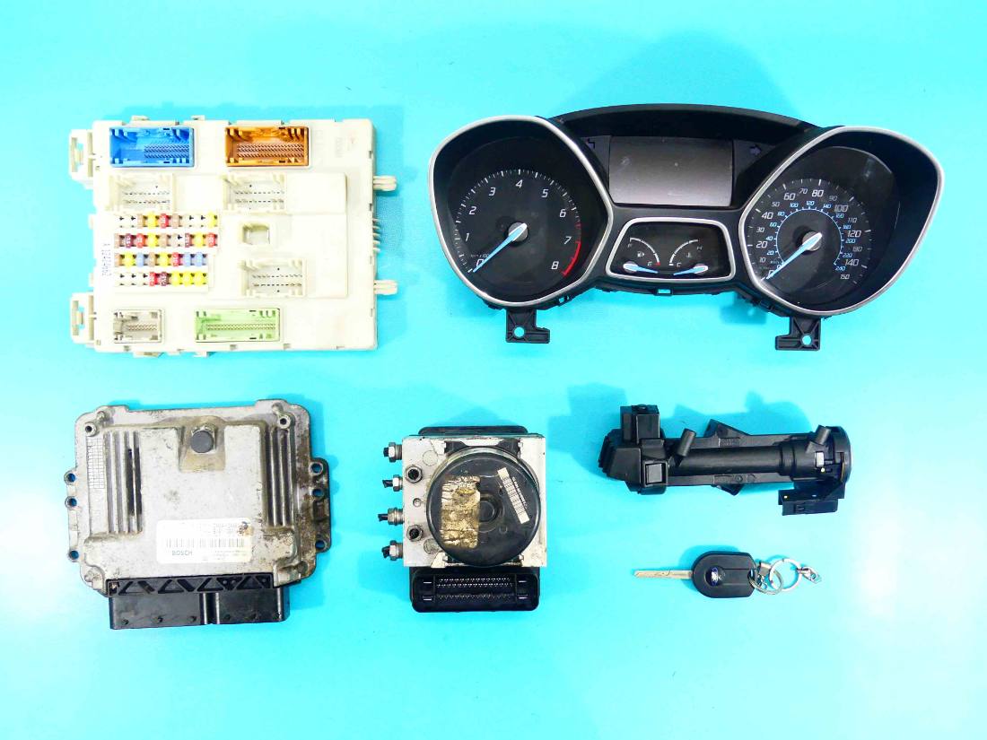 ЕБУ блок управління двигуна Ford Focus 0261S07636