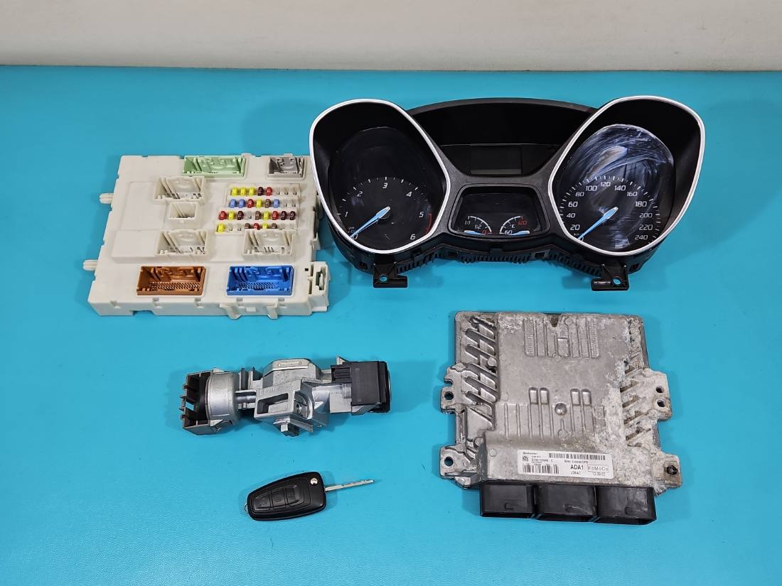 ЕБУ блок управління двигуна Ford Focus BV61-12A650-DFB