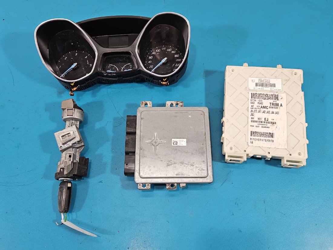 ЕБУ блок управління двигуна Ford Focus S180133006E