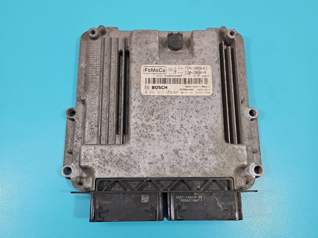 ЕБУ блок управління двигуна Ford Fusion 0261S11656