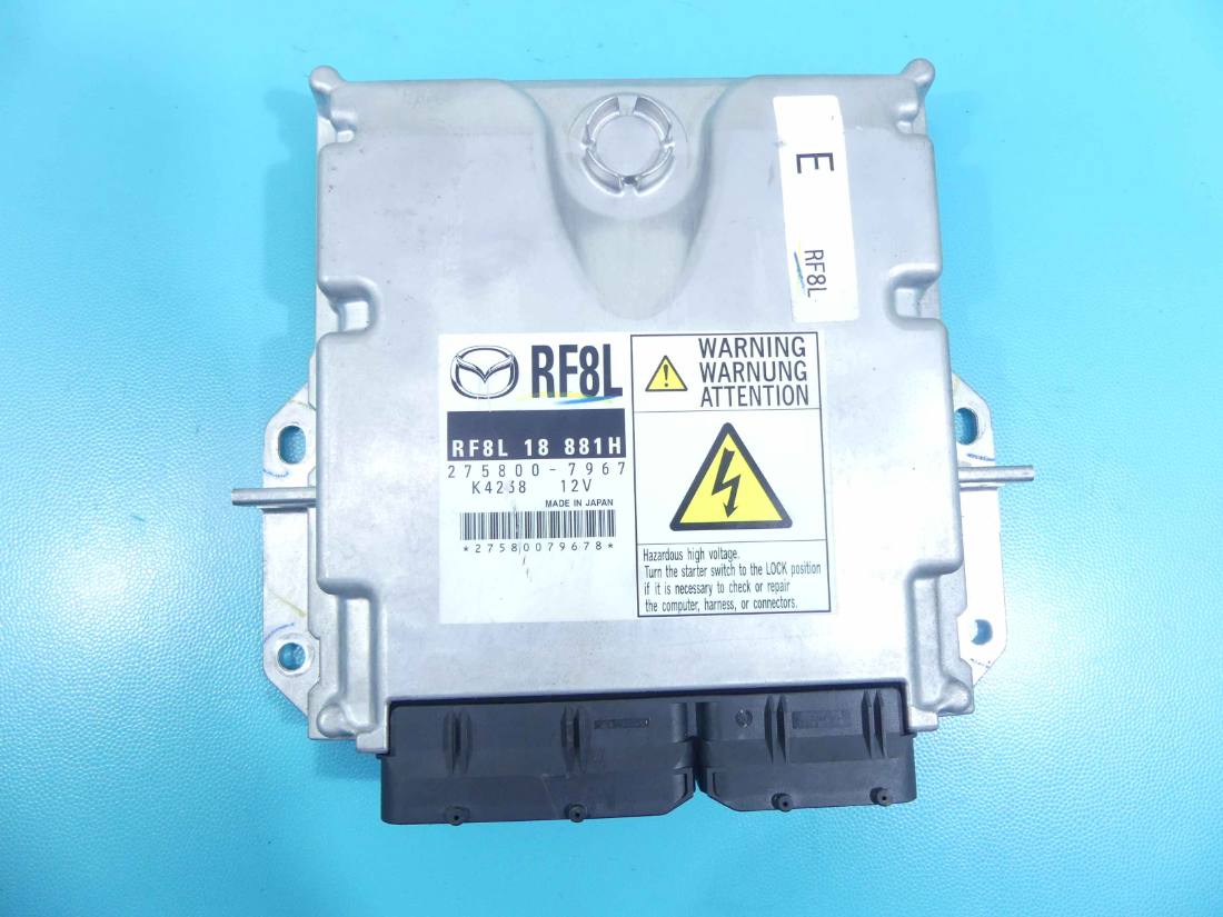 ЕБУ блок управління двигуна Mazda 5 RF8L18881H