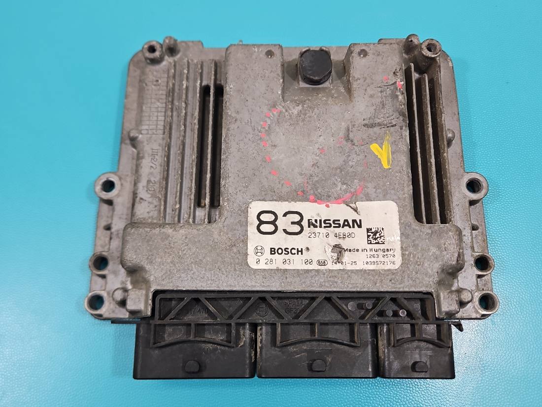 ЕБУ блок управління двигуна Nissan Qashqai 0281031100