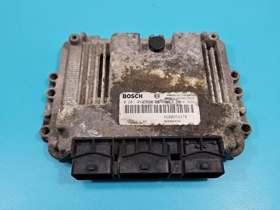 ЕБУ блок управління двигуна Opel Movano 0281012590