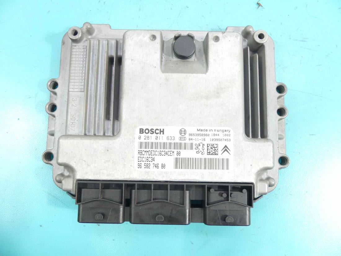 ЕБУ блок управління двигуна Peugeot 407 0281011633