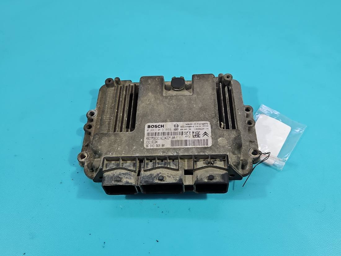 ЕБУ блок управління двигуна Peugeot Expert 0281013869