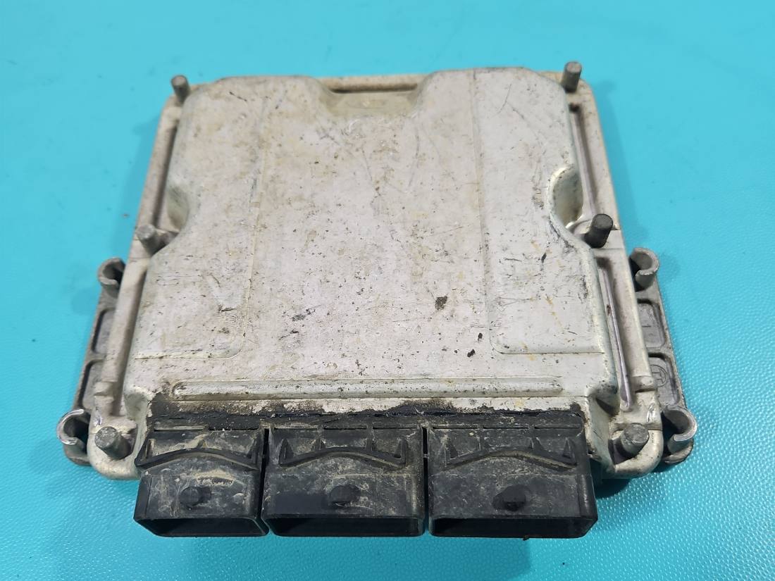 ЕБУ блок управління двигуна Renault Kangoo 0281010894
