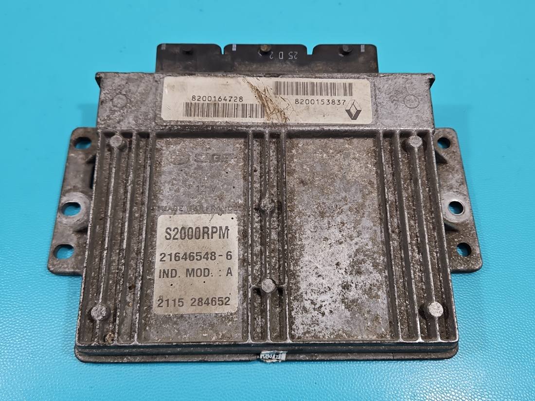 ЕБУ блок управління двигуна Renault Laguna 8200164728