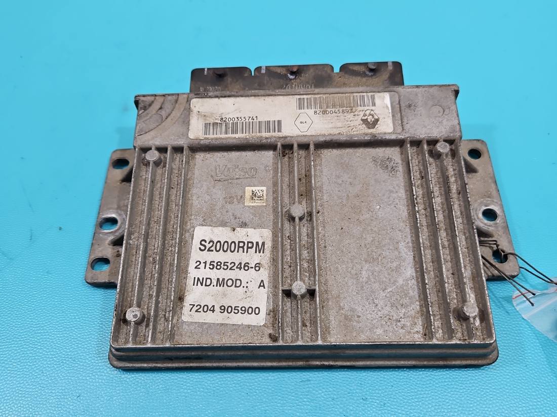 ЕБУ блок управління двигуна Renault Laguna 21585246-6
