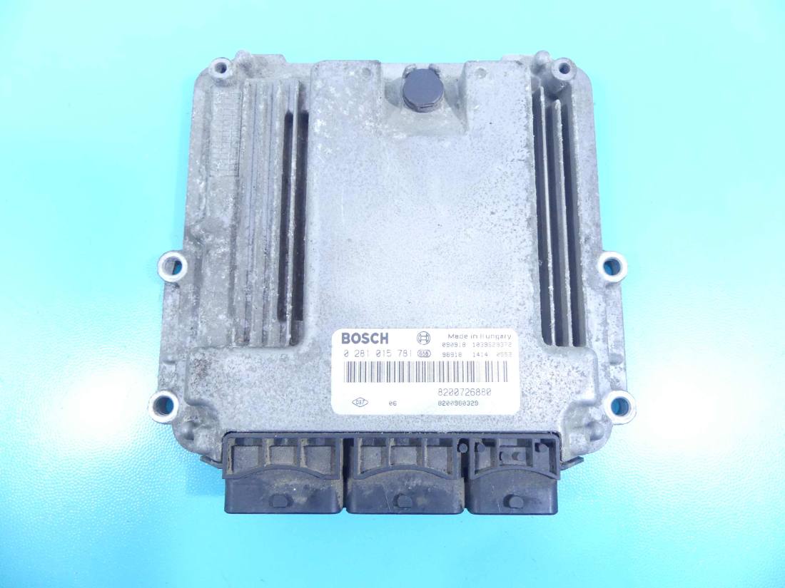 ЕБУ блок управління двигуна Renault Laguna 8200726880
