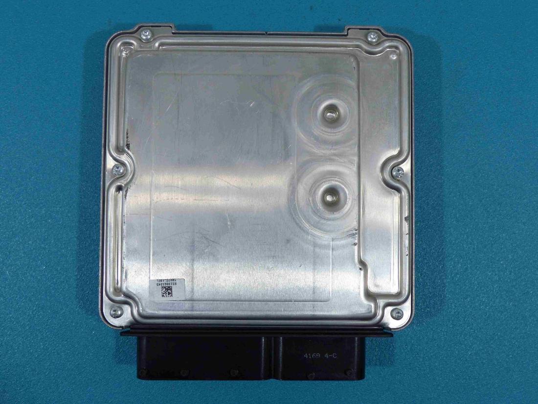 ЕБУ блок управління двигуна Seat Exeo 0281016366