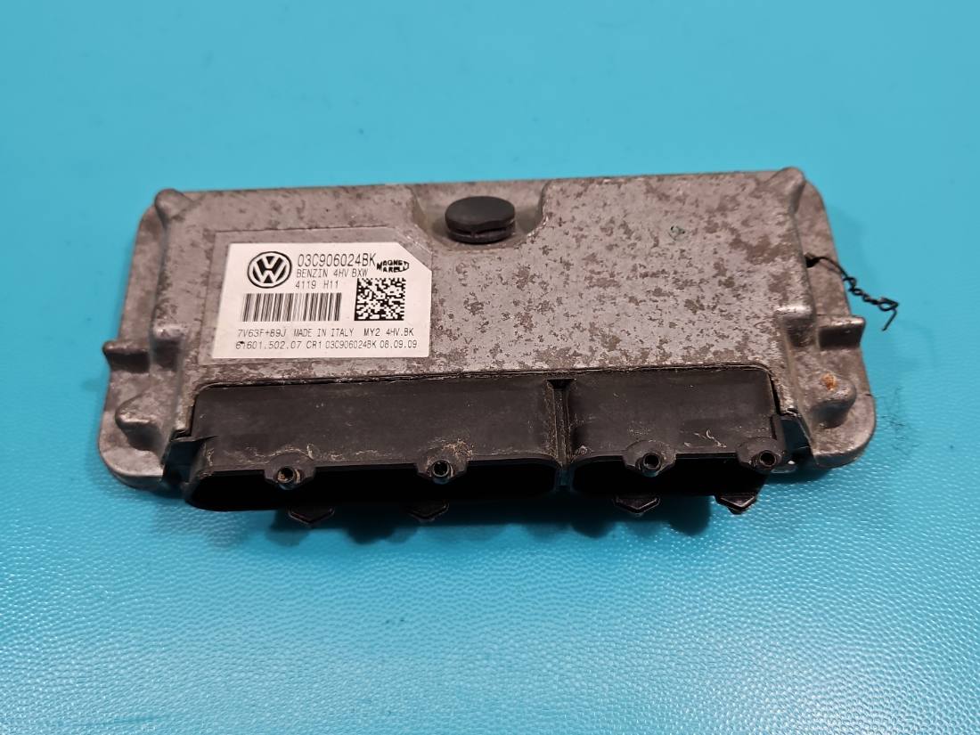 ЕБУ блок управління двигуна Seat Ibiza 03C906024BK