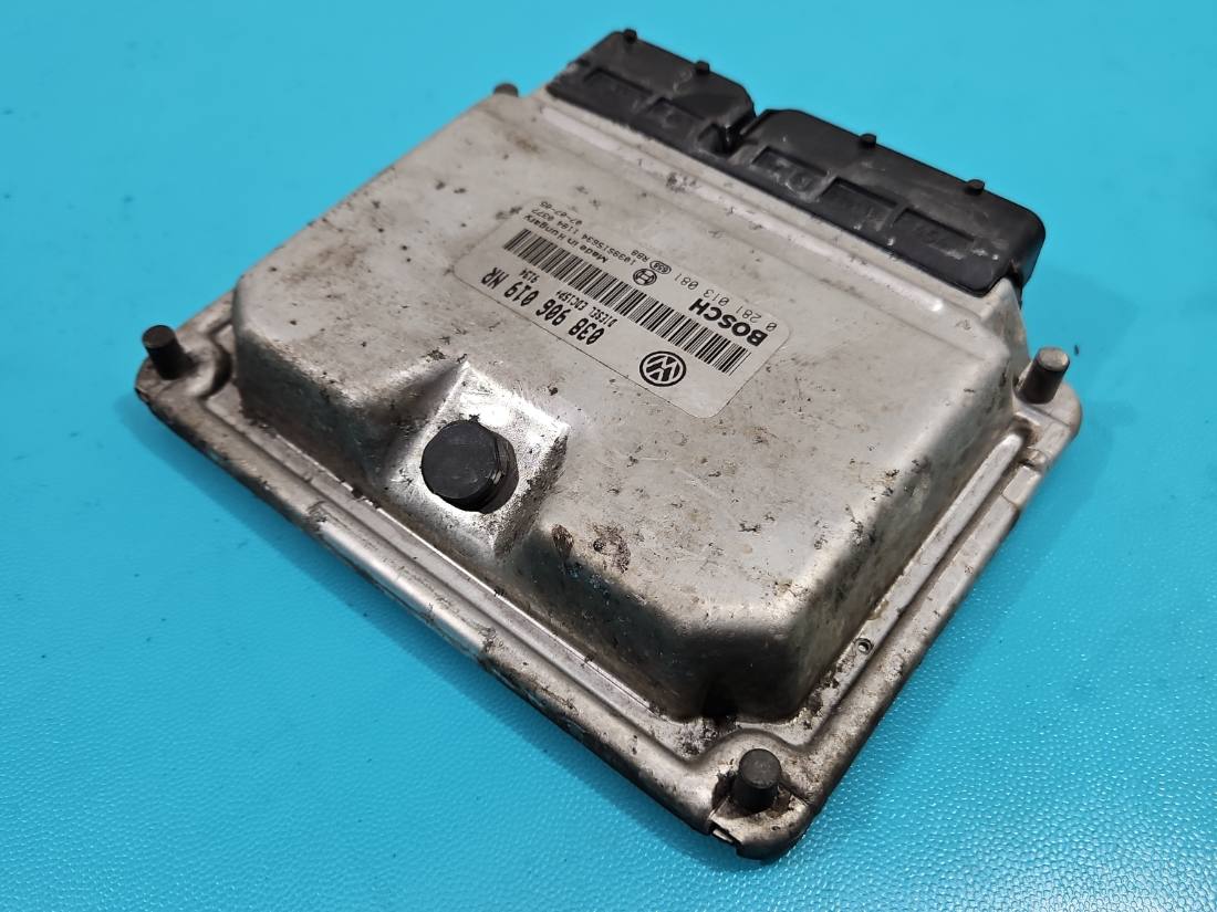 ЕБУ блок управління двигуна Skoda Roomster 038906019NR