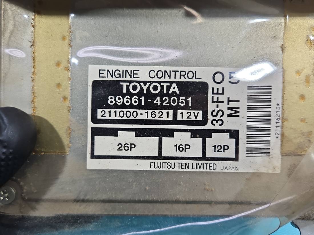 ЕБУ блок управління двигуна Toyota Rav4 89661-42051 — фото деталі 2