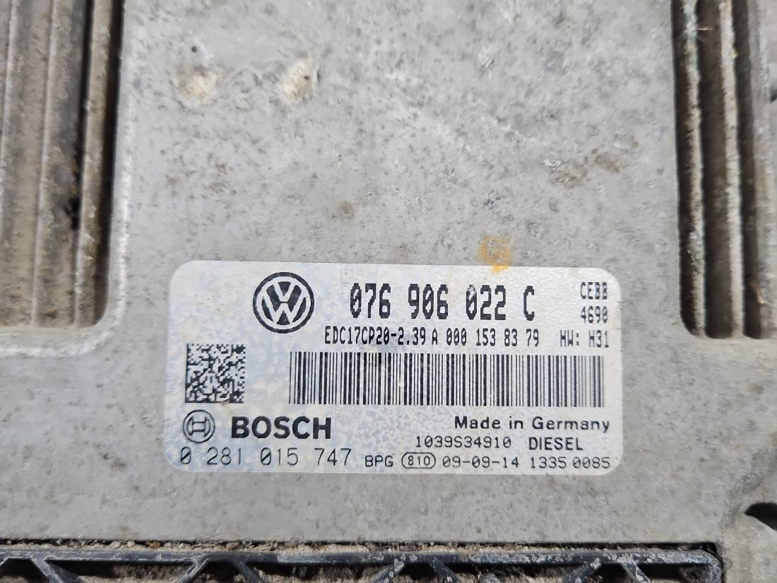 ЕБУ блок управління двигуна Volkswagen Crafter 076906022C — фото деталі 2