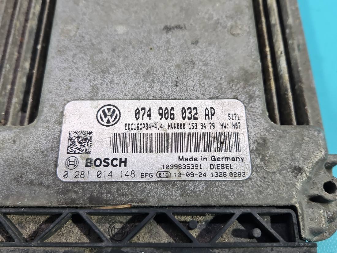 ЕБУ блок управління двигуна Volkswagen Crafter 074906032AP — фото деталі 2