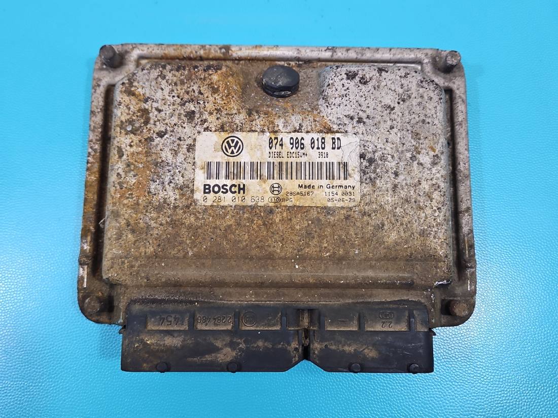 ЕБУ блок управління двигуна Volkswagen LT 0281010638