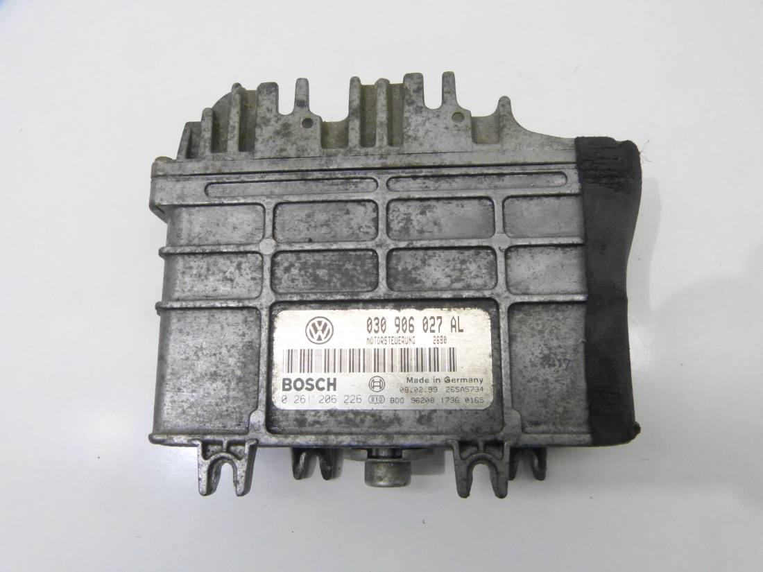 ЕБУ блок управління двигуна Volkswagen Lupo 0261206226