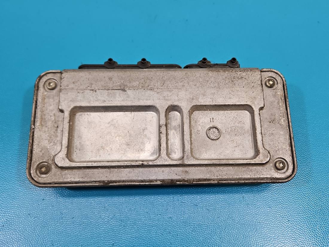ЕБУ блок управління двигуна Volkswagen Polo 03C906024AD