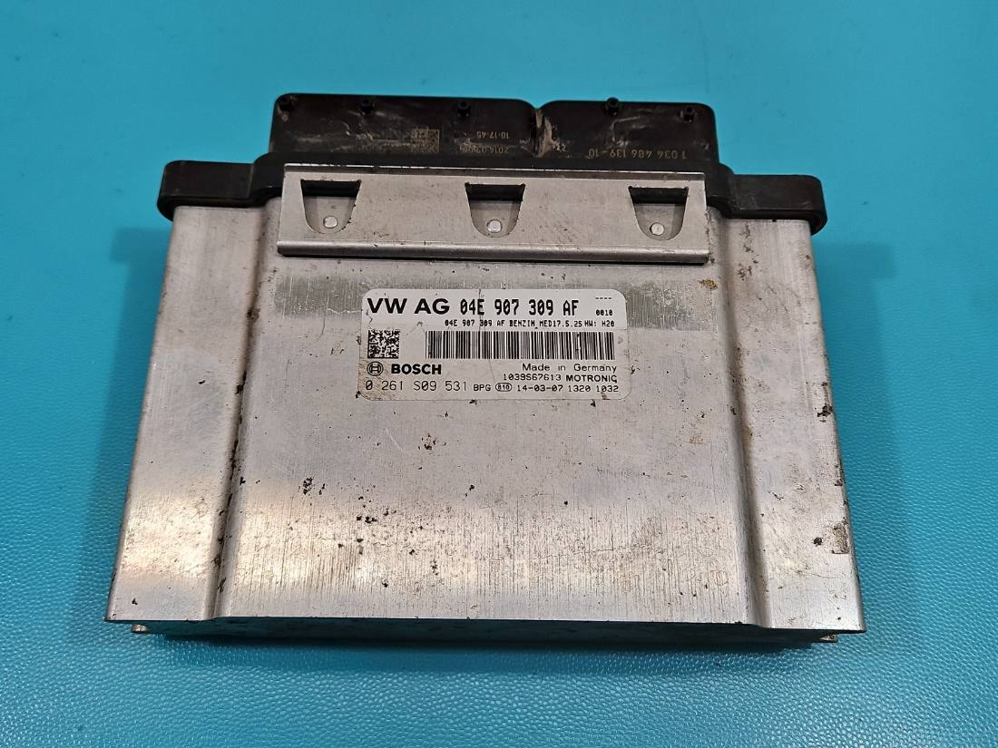 ЕБУ блок управління двигуна Volkswagen Polo 04E907309AF