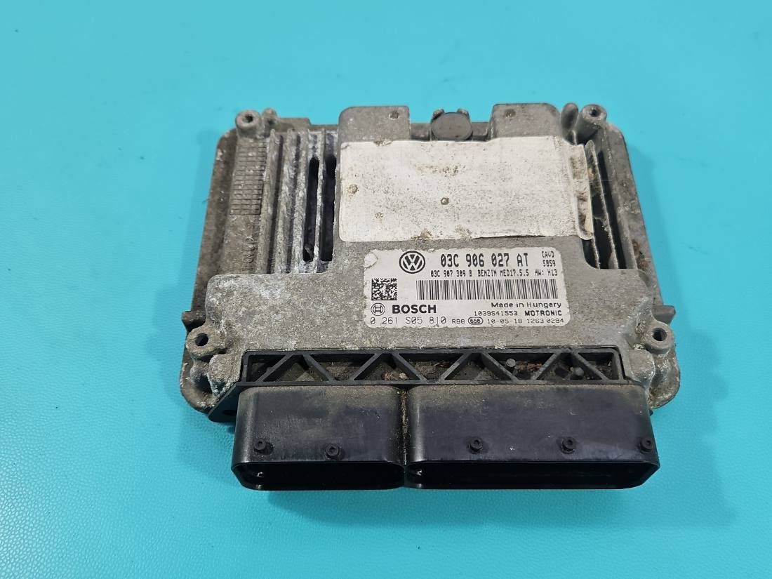 ЕБУ блок управління двигуна Volkswagen Scirocco 03C906027AT