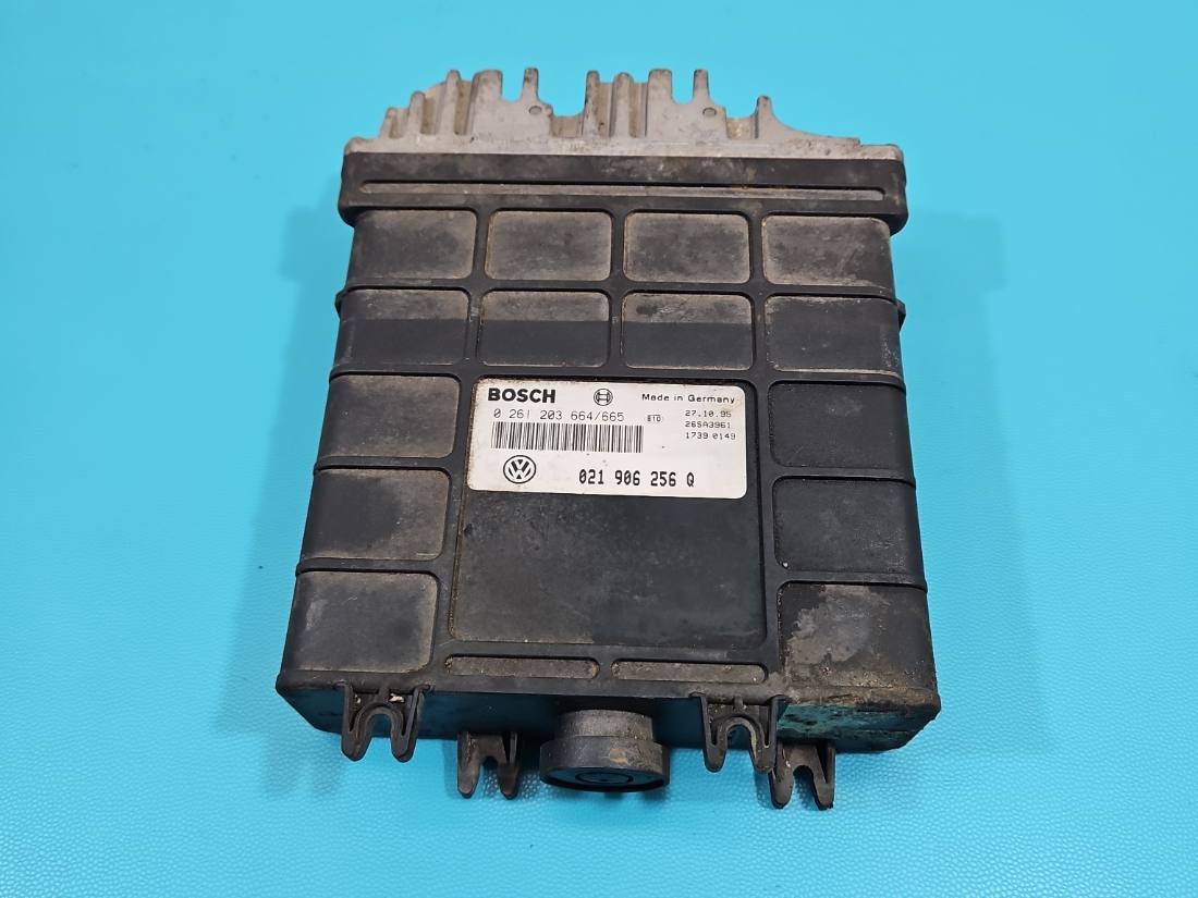 ЕБУ блок управління двигуна Volkswagen Sharan 021906256Q