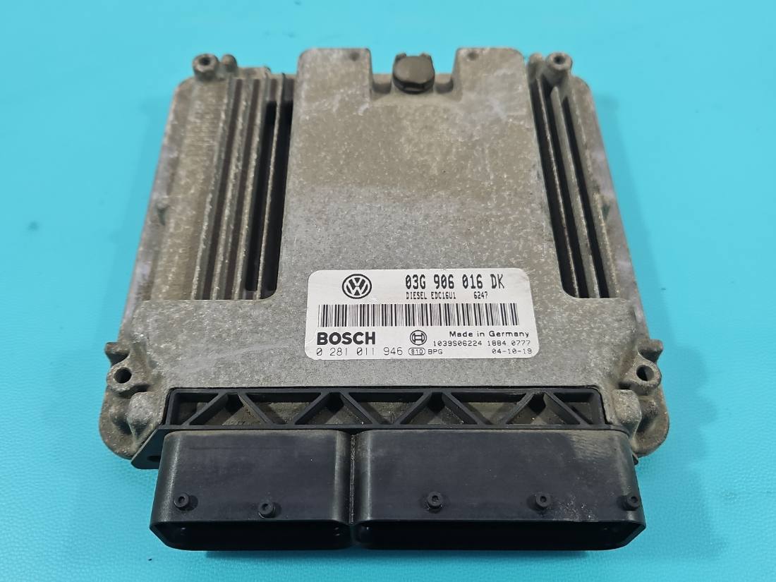 ЕБУ блок управління двигуна Volkswagen Touran 03G906016DK