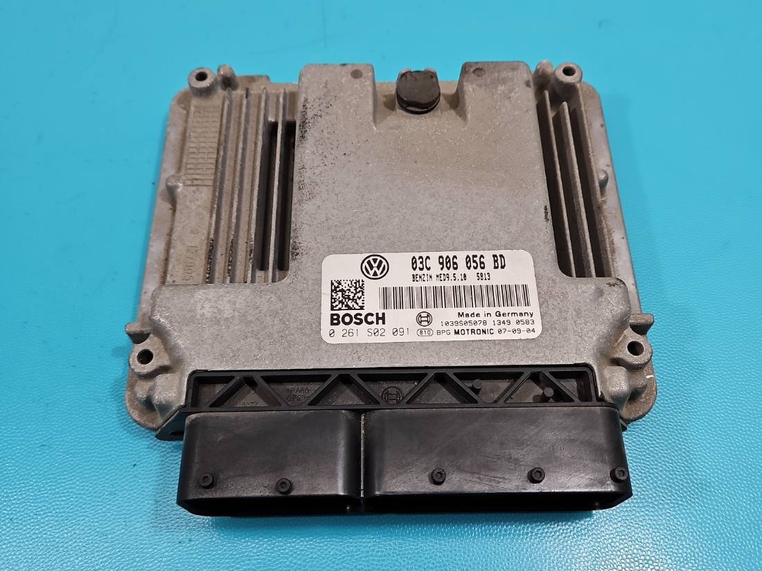ЕБУ блок управління двигуна Volkswagen Touran 0261S02091