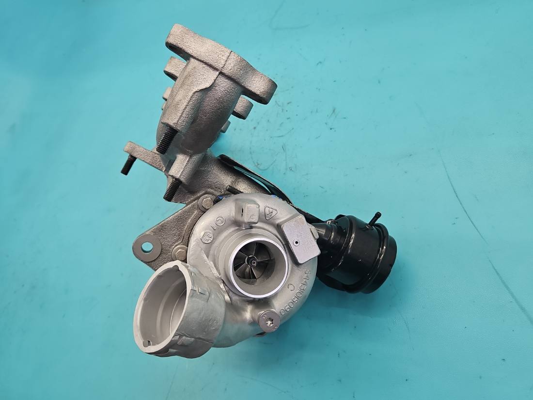 Турбіна турбокомпресор Audi A3 8P 54399700029
