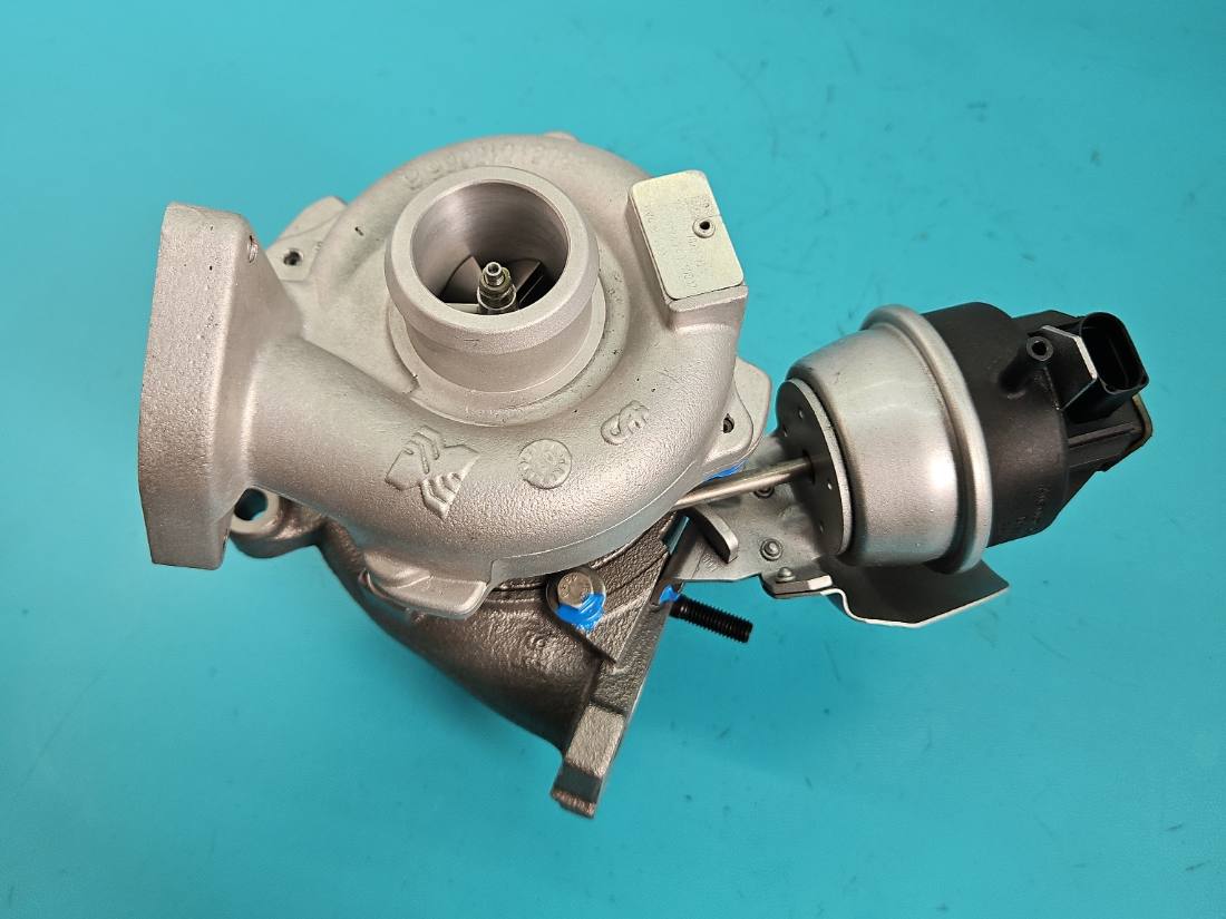 Турбіна турбокомпресор Audi A4 B8 53039880133