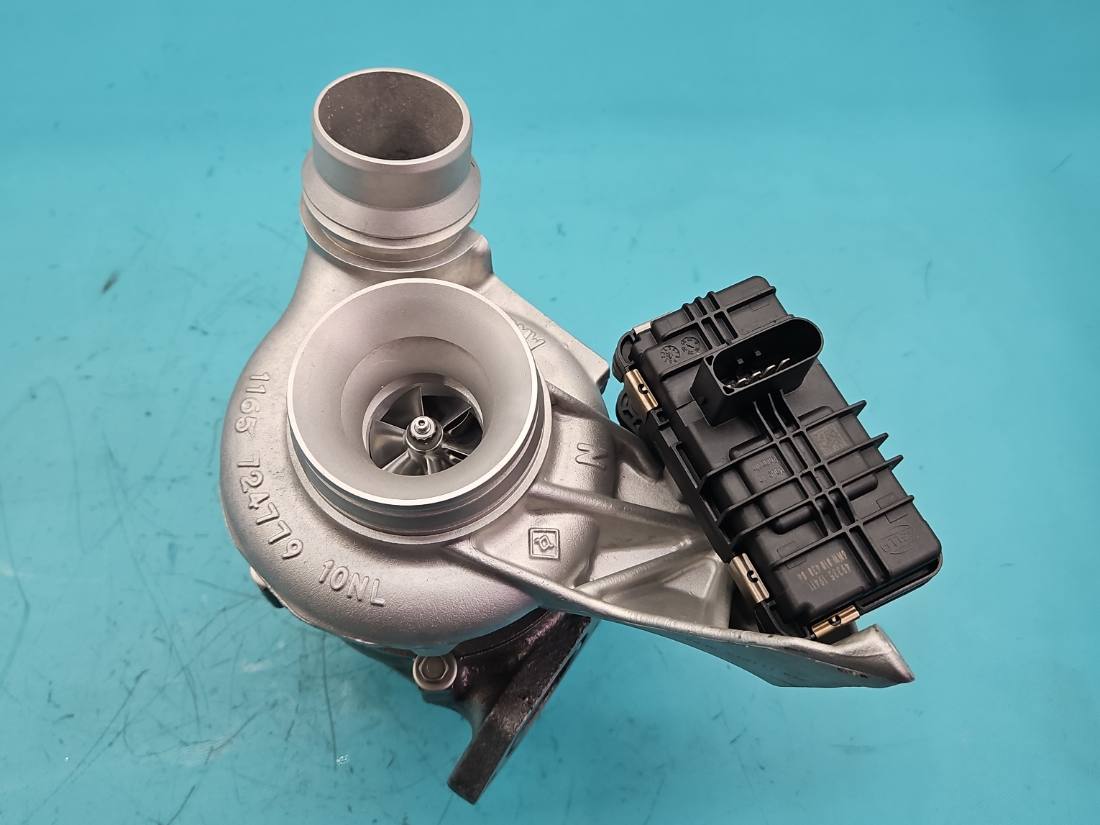 Турбіна турбокомпресор BMW 3 F30 49335-00635