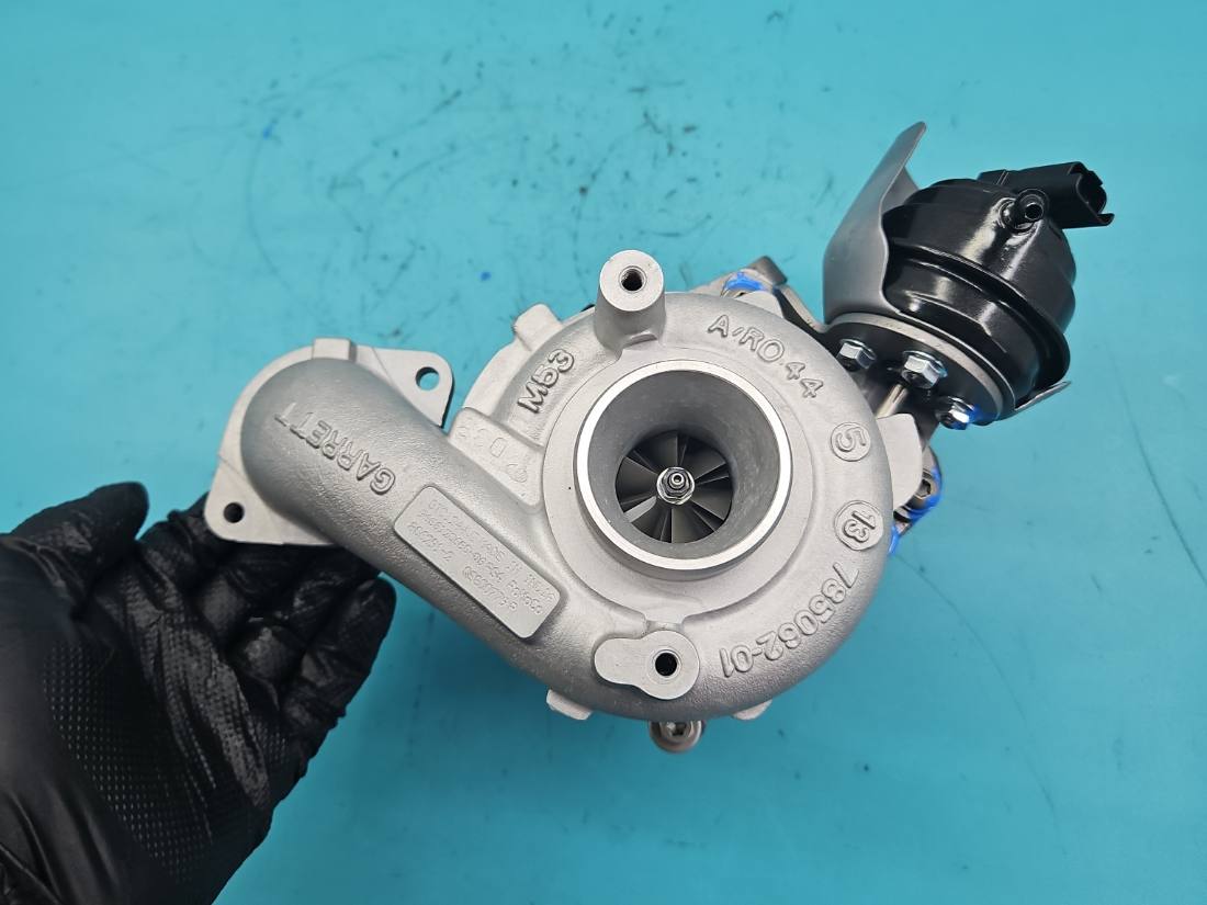 Турбіна турбокомпресор Ford Focus 806291-2