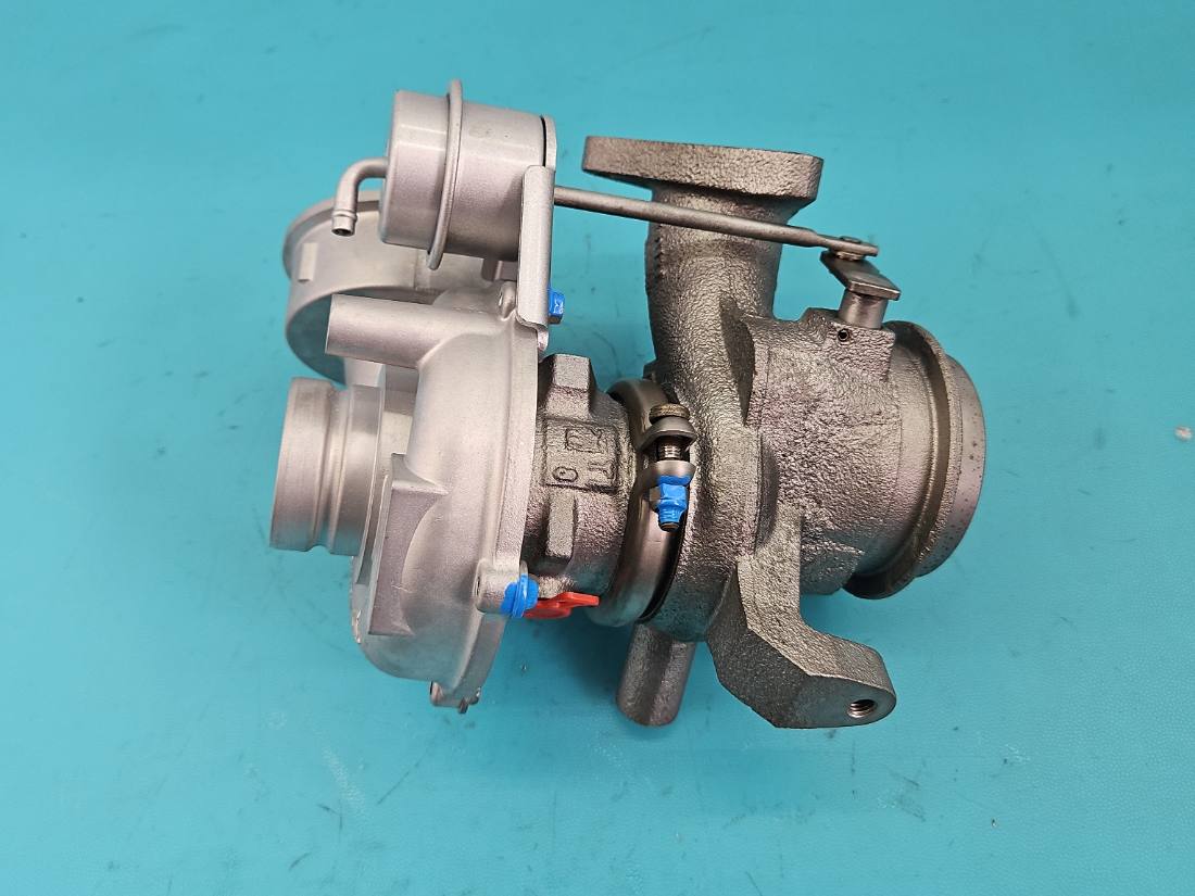 Турбіна турбокомпресор Mercedes A W169 A6400902380 — фото деталі 4
