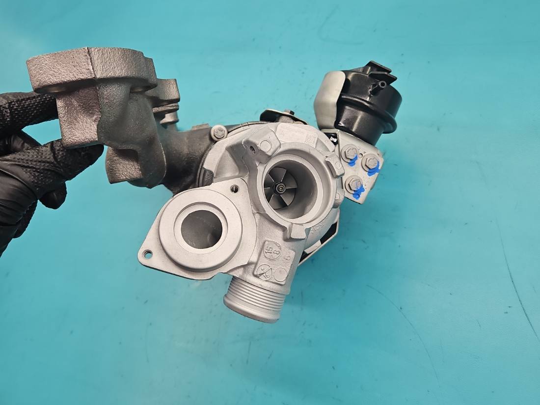 Турбіна турбокомпресор Seat Leon 04L.253.010.B