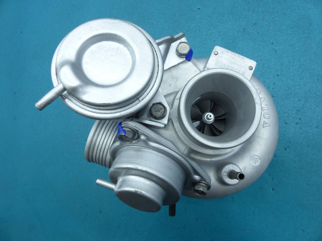 Турбіна турбокомпресор Volvo C70 49377-06101